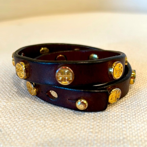 AUTHENTIC TORY BURCH Brown Leather Logo Studded Wrap Bracelet - Picture 1 of 4